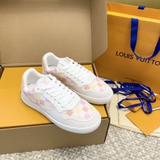 Louis Vuitton Low Shoes